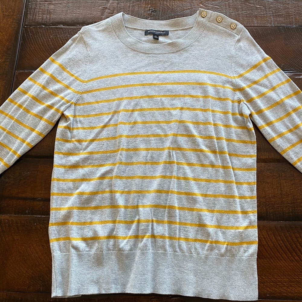 NWOT Banana Republic Light Striped Sweater